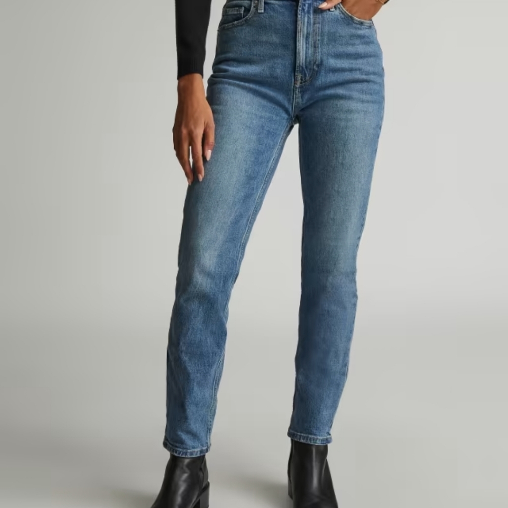 Everlane The Original Cheeky jean 2